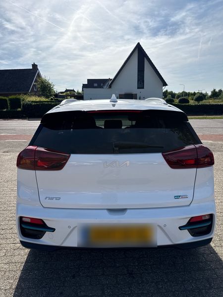 Kia Niro electric drive 150 kW Style — zdjęcie 4