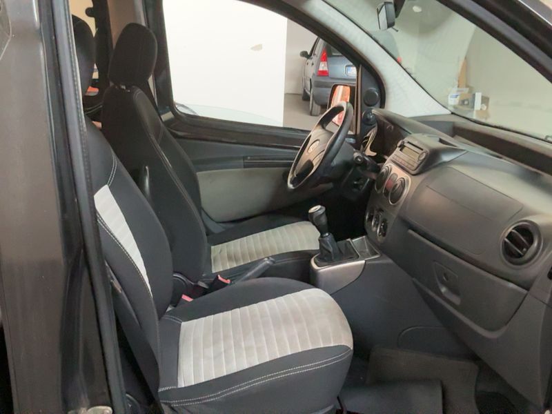 Fiat Qubo 1.3 JTD Trekking — zdjęcie 11