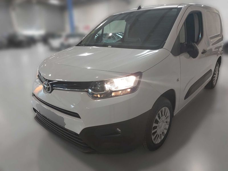 Toyota ProAce City 1.5 D-4D L1 Comfort — zdjęcie 2