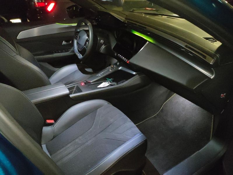 Peugeot 408 1.2 PureTech GT — zdjęcie 9