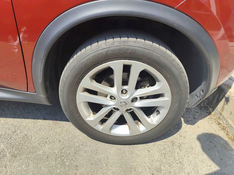 Nissan Juke 1.2 N-Connecta — zdjęcie 15