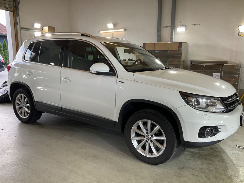Volkswagen Tiguan 2.0 TDI Lounge Track & Style 4Motion BlueMotion Tech — zdjęcie 8