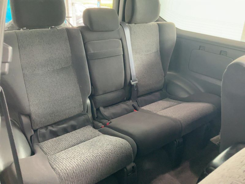 Toyota Land Cruiser 3.0 D-4D GX — zdjęcie 14