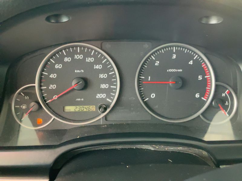 Toyota Land Cruiser 3.0 D-4D GX — zdjęcie 13