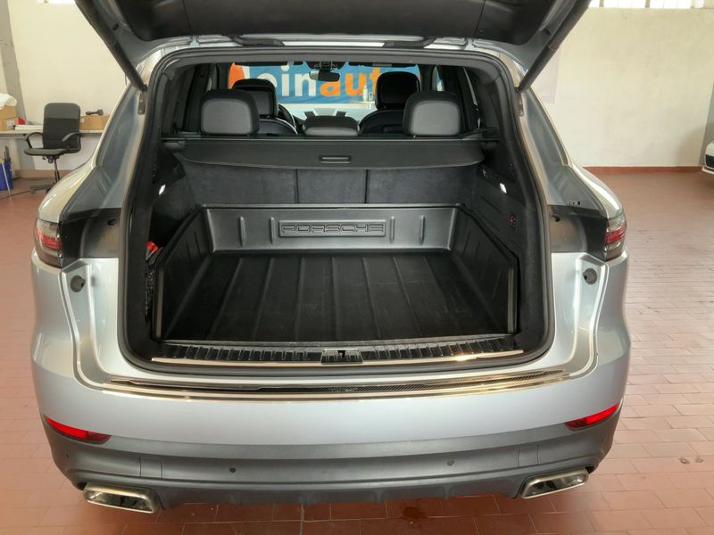 Porsche Cayenne 3.0 — zdjęcie 10