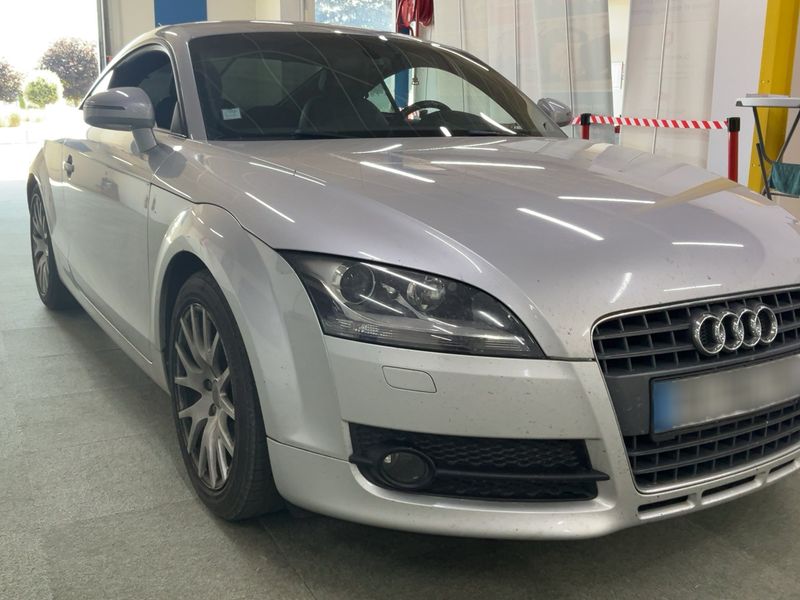 Audi TT 1.8 TFSI Coupe — zdjęcie 8