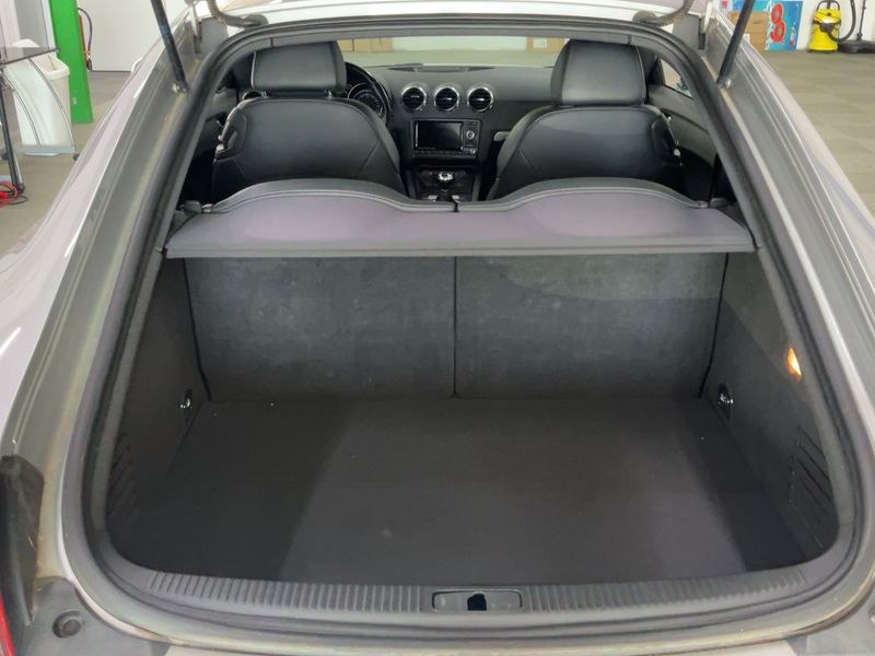 Audi TT 1.8 TFSI Coupe — zdjęcie 10