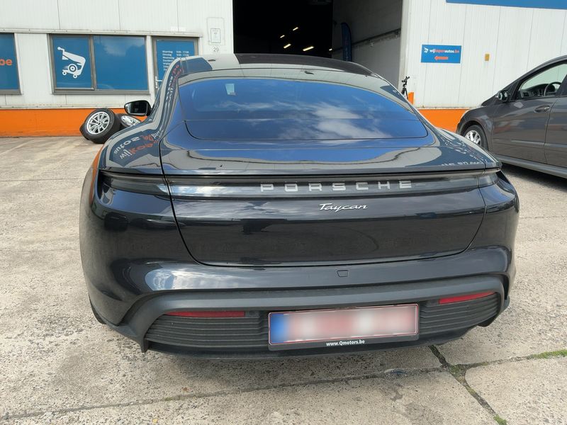 Porsche Taycan Basis — zdjęcie 5