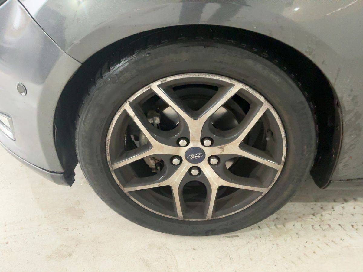 Ford Focus 2016 — photo 4