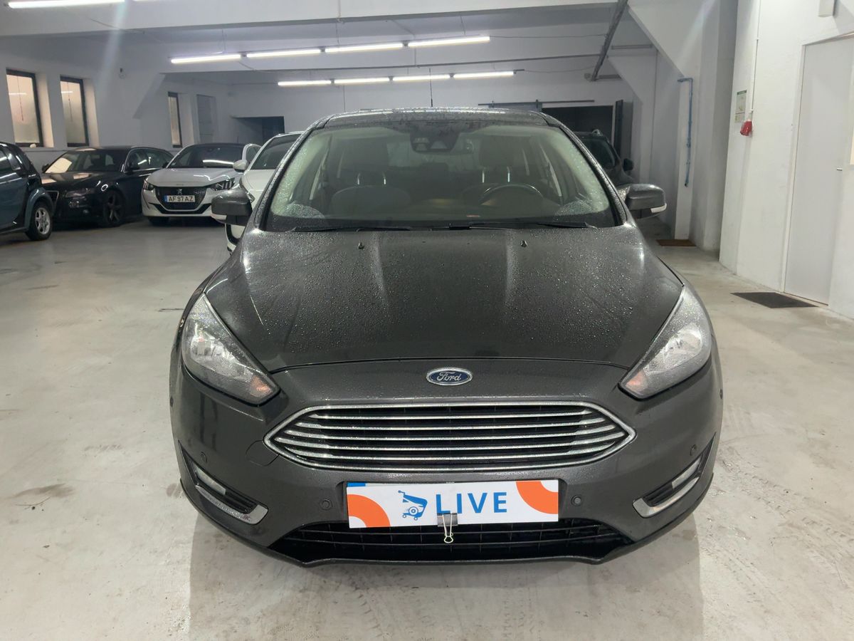 Ford Focus 2016 — photo 15