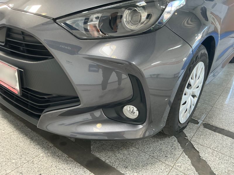 Toyota Yaris 1.5 Hybrid Active Drive 2022 – снимка 32