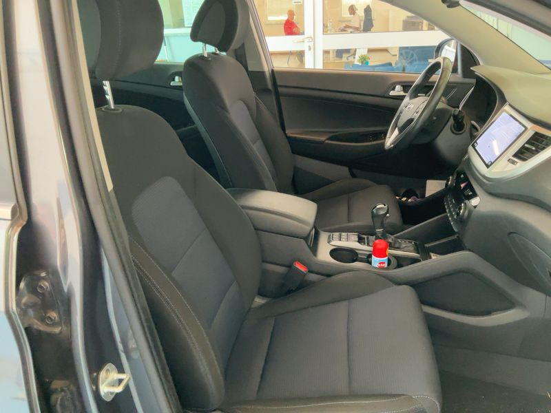 Hyundai Tucson 1.7 CRDi Xpossible ISG 2WD 2016 – снимка 16