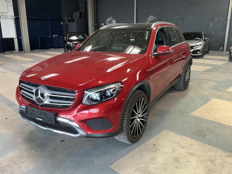 Mercedes-Benz GLC-Klasse GLC 350e 4Matic Exclusive — zdjęcie 2
