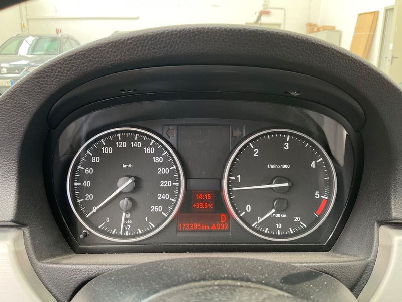 BMW 3er 320d — zdjęcie 13