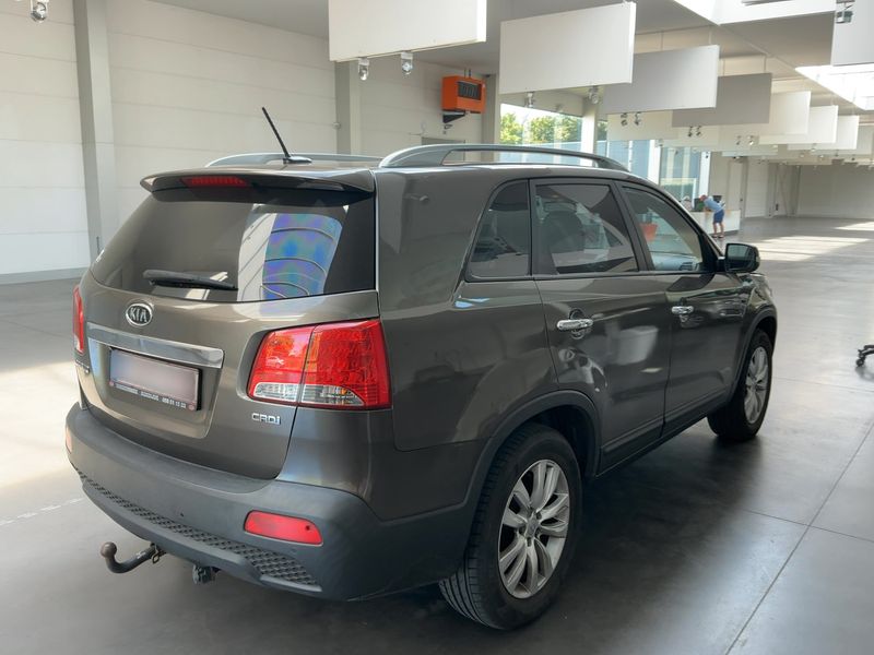 Kia Sorento 2.0 CRDi Concept 2WD — zdjęcie 6