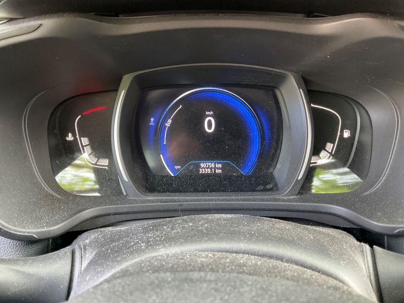 Renault Kadjar 1.2 TCe Limited — zdjęcie 13