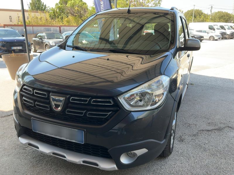 Dacia Lodgy 1.5 Blue dCi Stepway