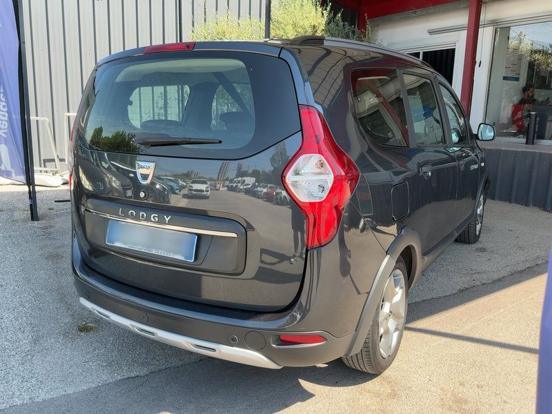 Dacia Lodgy 1.5 Blue dCi Stepway — zdjęcie 6