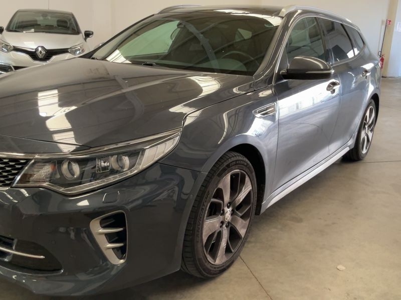 Kia Optima 1.7 CRDi GT Line — zdjęcie 2