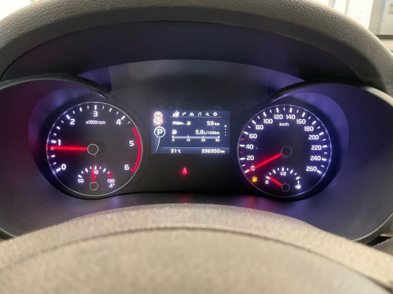 Kia Optima 1.7 CRDi GT Line — zdjęcie 13
