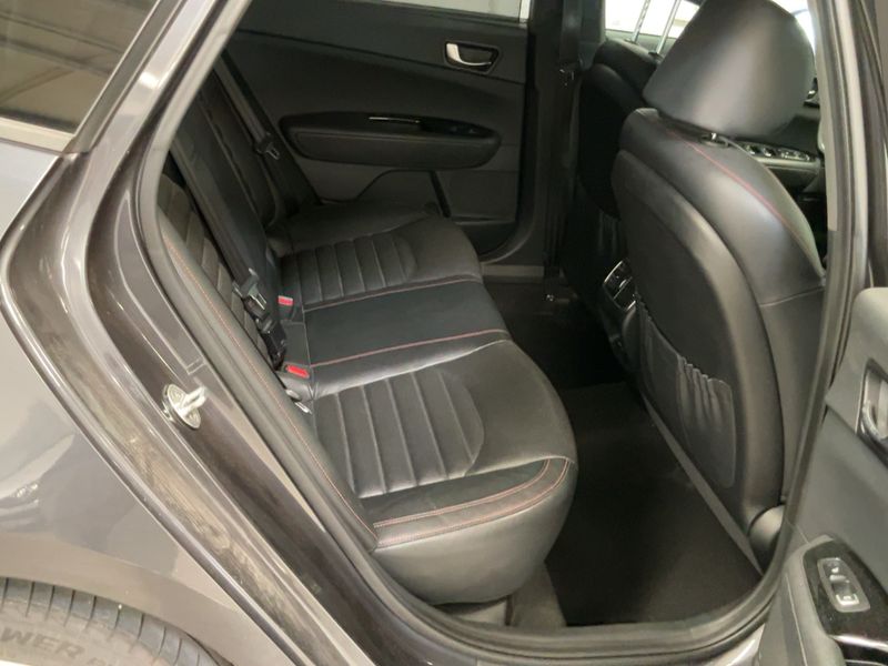Kia Optima 1.7 CRDi GT Line — zdjęcie 14