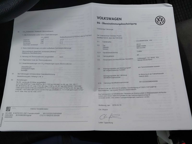 Volkswagen Crafter 2.0 TDI Kombi 35 mittlerer Radstand mit Hochdach — zdjęcie 17