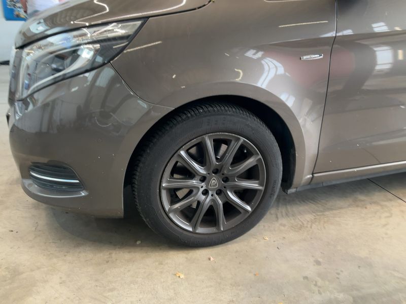 Mercedes-Benz V-Klasse V 250 d lang BlueTEC Avantgarde Edition 2015 – снимка 3
