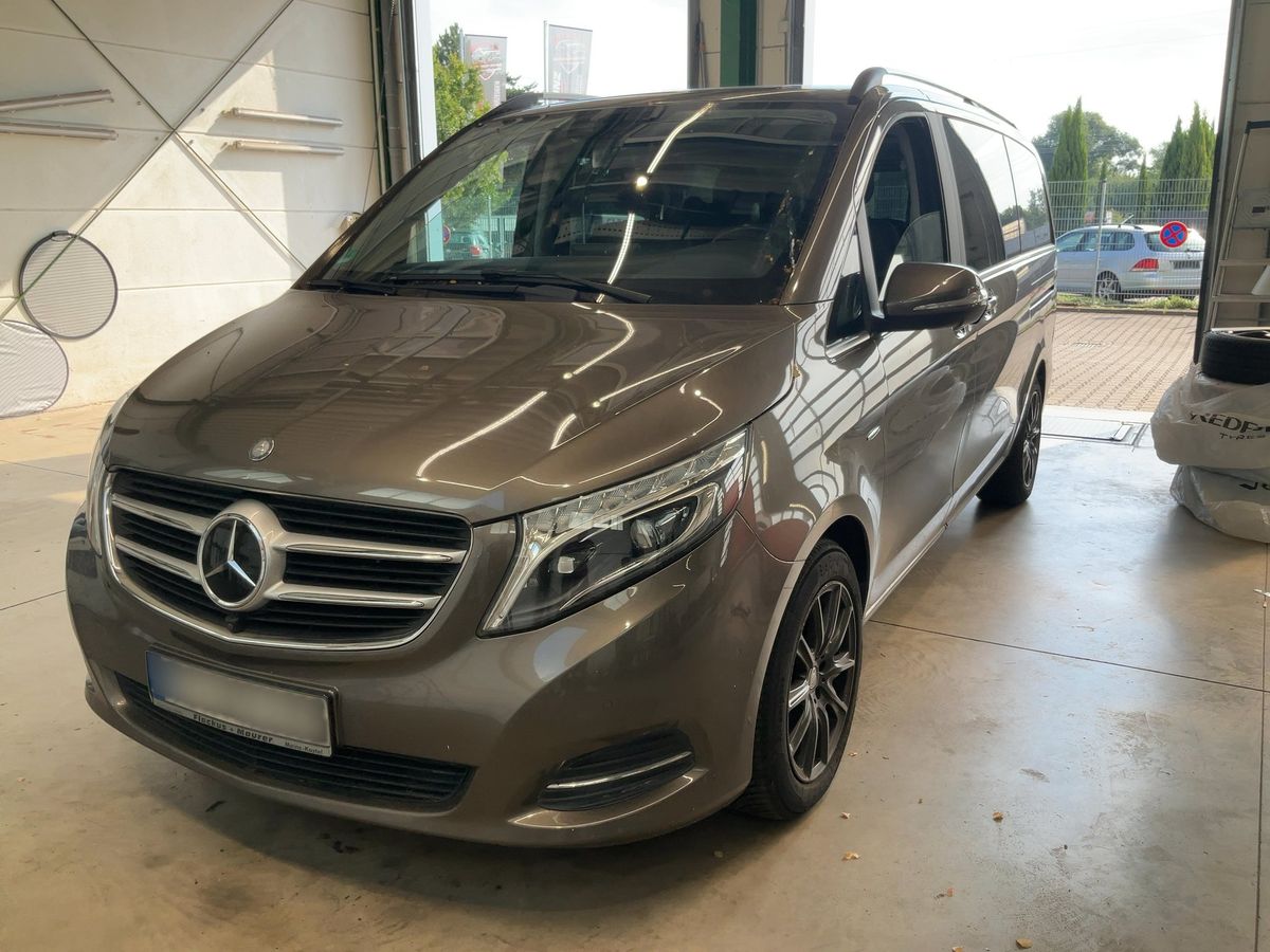 Mercedes-Benz V-Klasse 2015 — photo 1