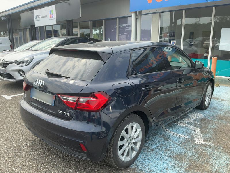 Audi A1 Sportback 25 TFSI Design — zdjęcie 6