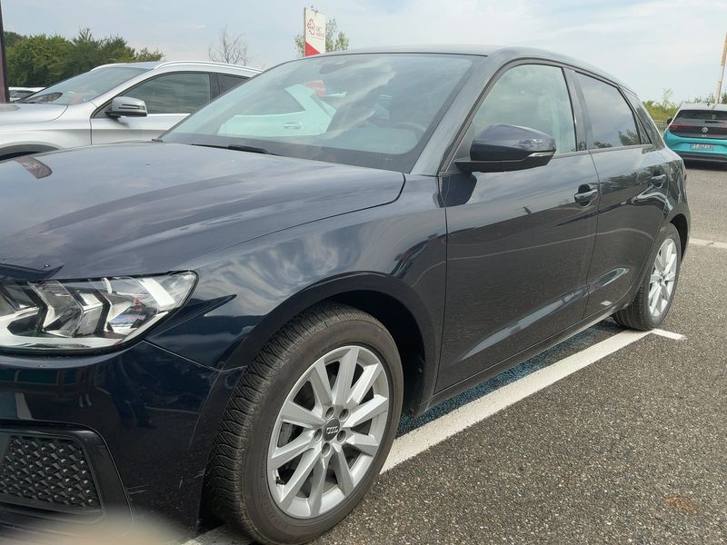 Audi A1 Sportback 25 TFSI Design — zdjęcie 2