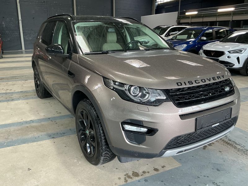 Land Rover Discovery Sport 2.2 Sd4 HSE 2015 – снимка 12