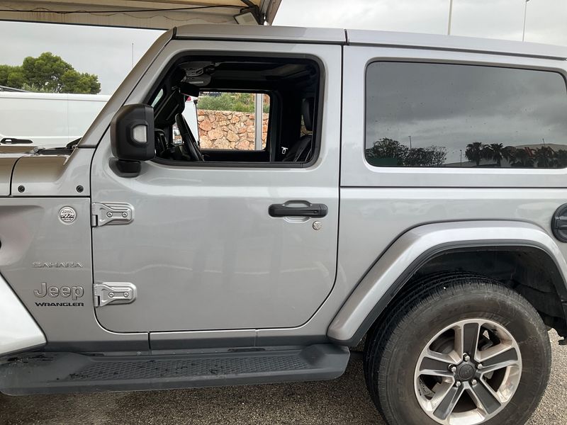 Jeep Wrangler 2.2 CRDi Sahara — zdjęcie 4