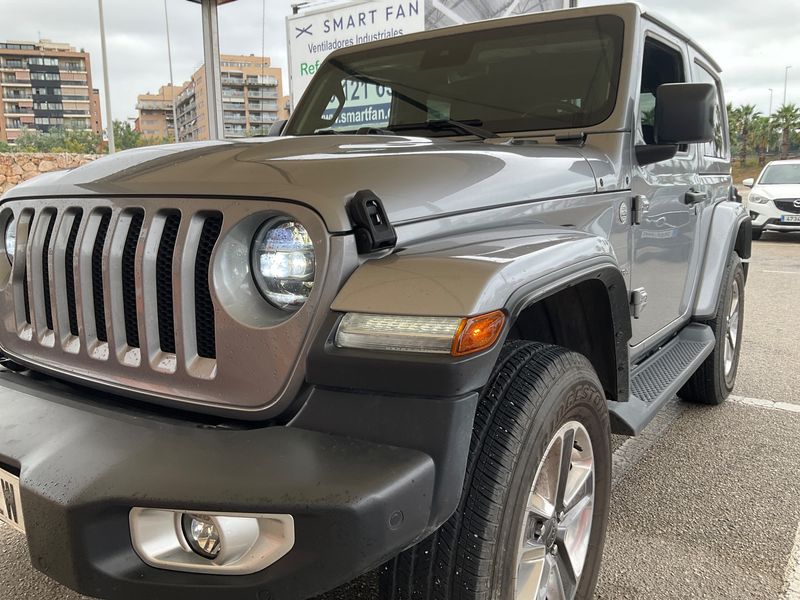 Jeep Wrangler 2.2 CRDi Sahara — zdjęcie 2