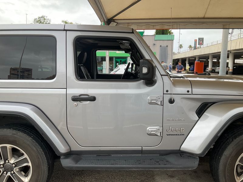 Jeep Wrangler 2.2 CRDi Sahara — zdjęcie 7