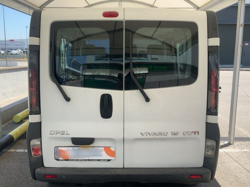 Opel Vivaro 1.9 CDTI Kombi L1H1 2,7t 2005 – снимка 7