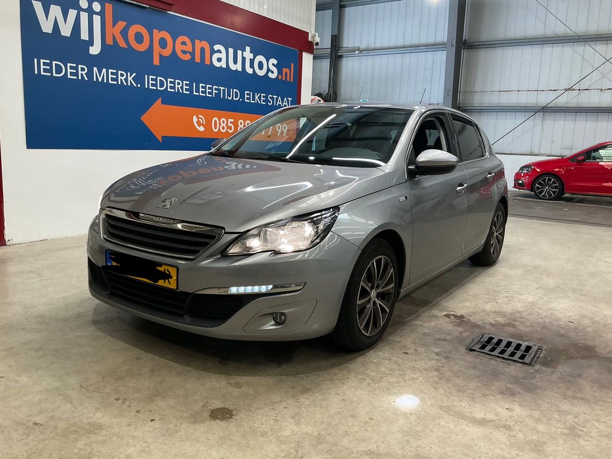 Peugeot 308 2015