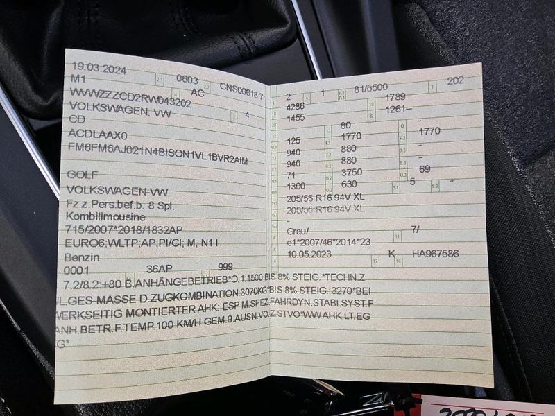 Volkswagen Golf VIII 1.0 TSI Move — zdjęcie 20