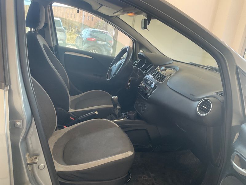 Fiat Punto 1.3 M-Jet Easy — zdjęcie 3