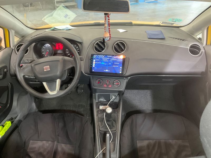 Seat Ibiza 1.2 Reference 2010 – снимка 17