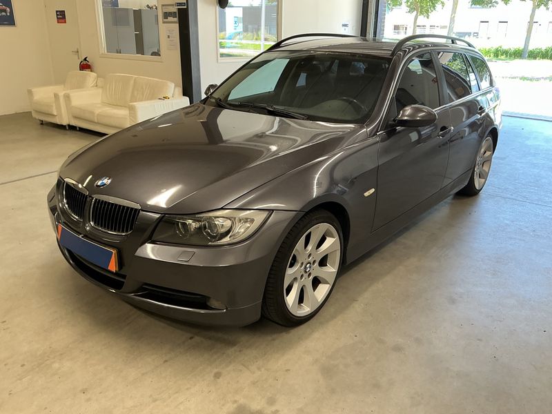 BMW 3er 325i — zdjęcie 1