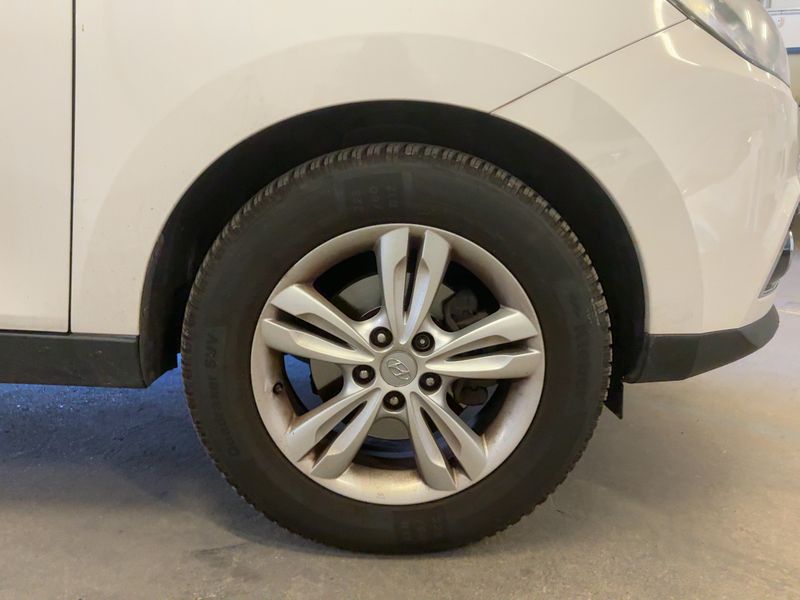 Hyundai ix35 1.7 CRDi Classic 2WD 2012 – снимка 11