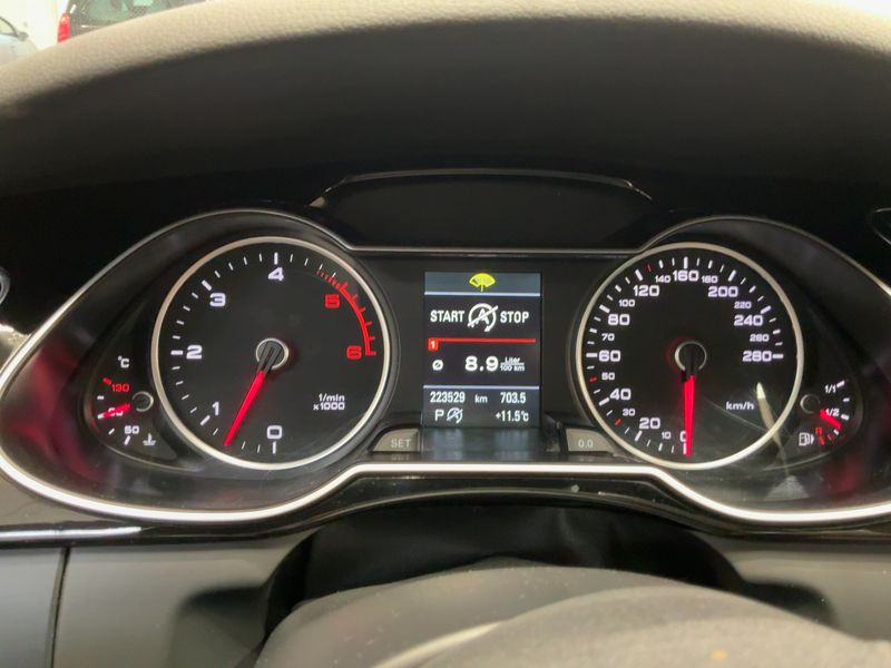 Audi A4 3.0 V6 TDI quattro S line Sportpaket plus — zdjęcie 13