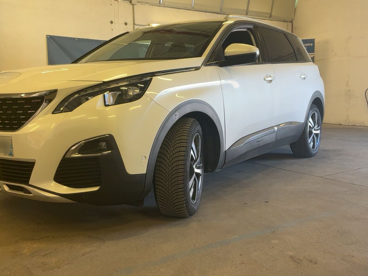 Peugeot 5008 d'occasion