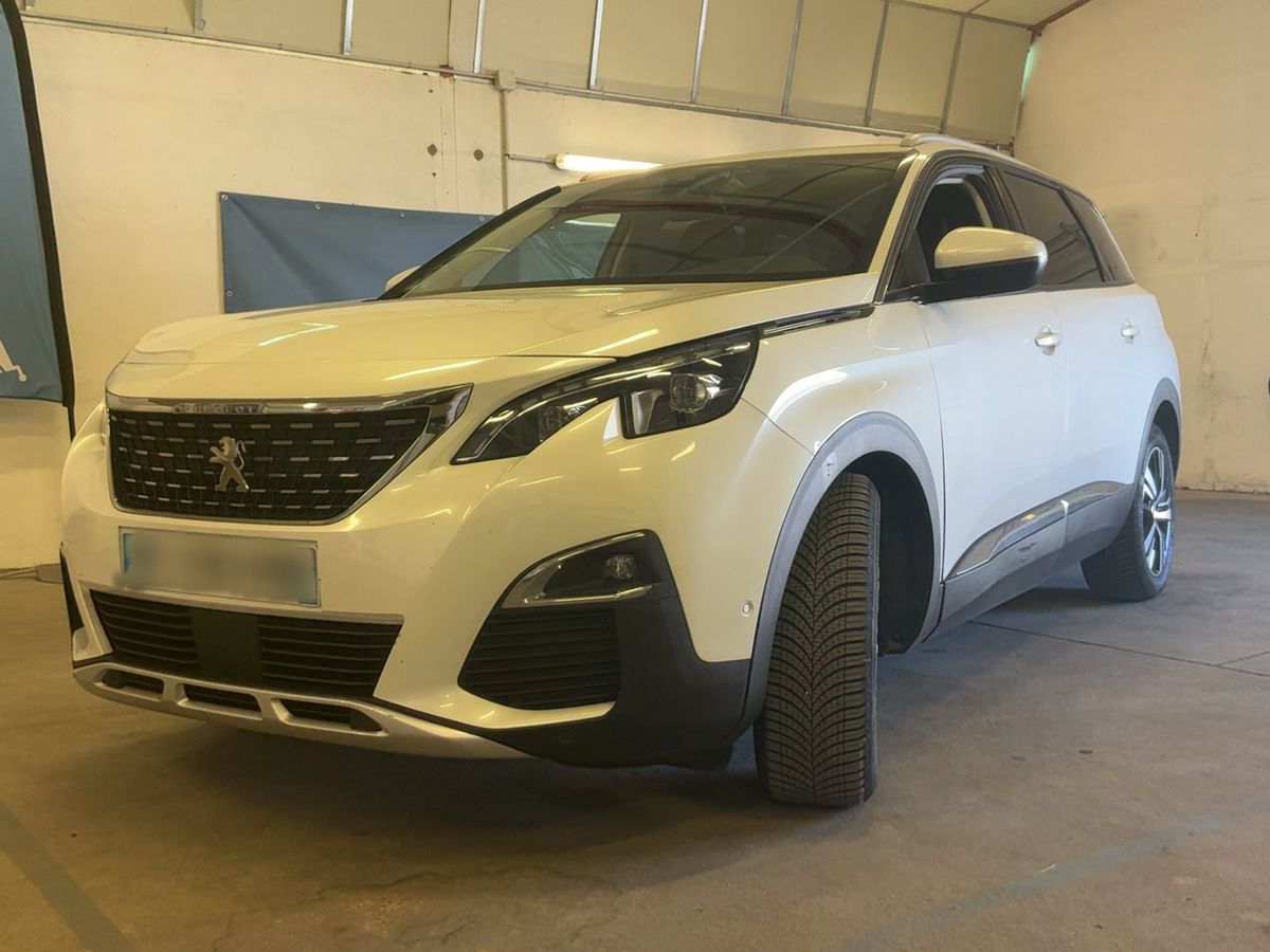 Peugeot 5008 2019