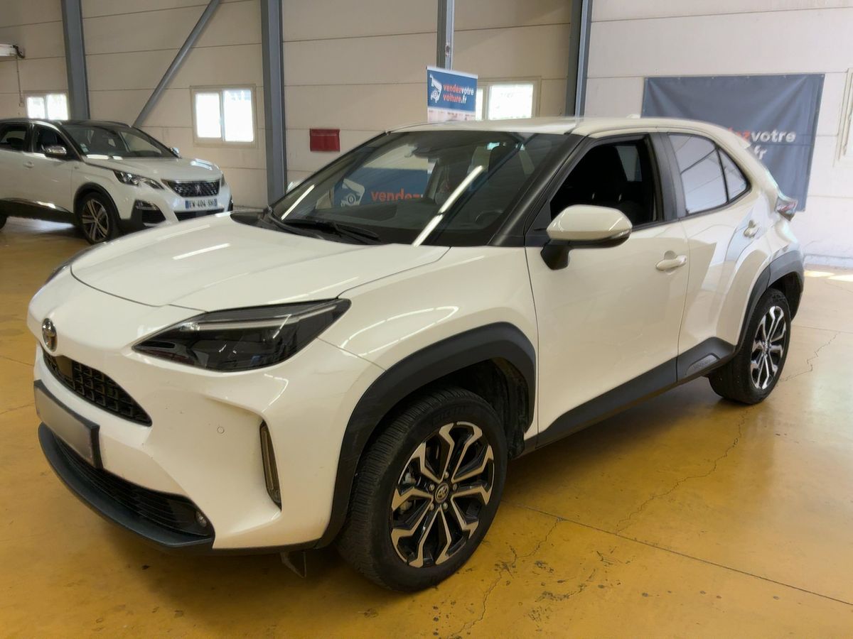 Toyota Yaris 2022 — photo 1
