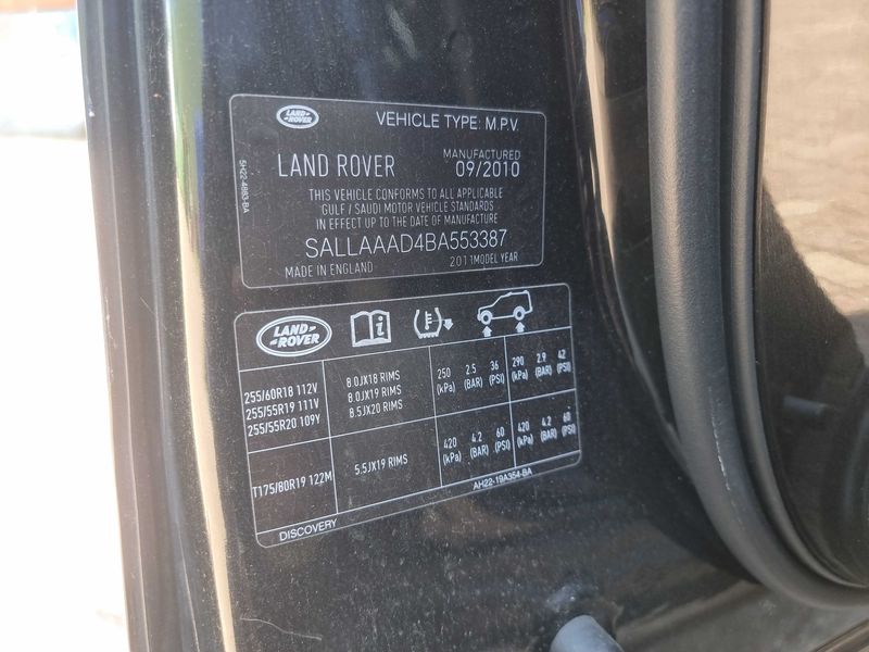 Land Rover Discovery 4 5.0 V8 HSE Luxury Edition — zdjęcie 20