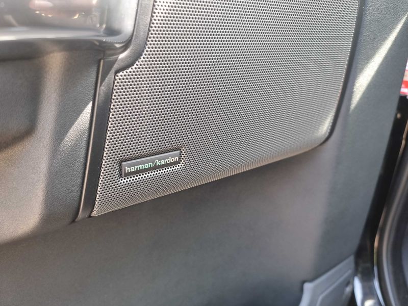 Land Rover Discovery 4 5.0 V8 HSE Luxury Edition — zdjęcie 16