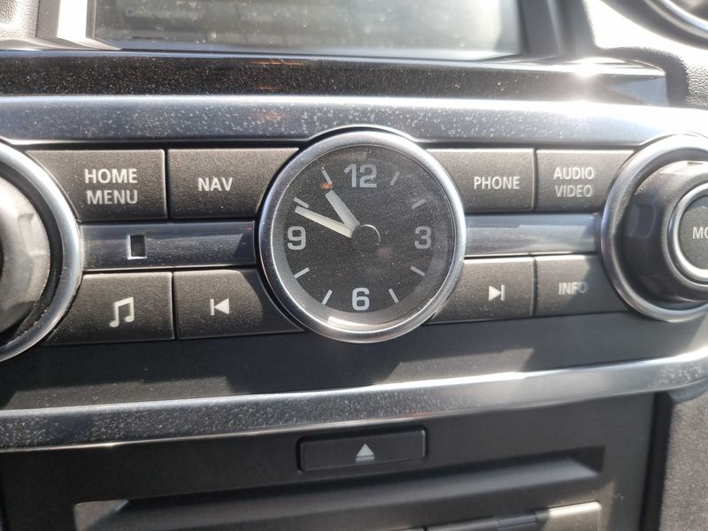 Land Rover Discovery 4 5.0 V8 HSE Luxury Edition — zdjęcie 23