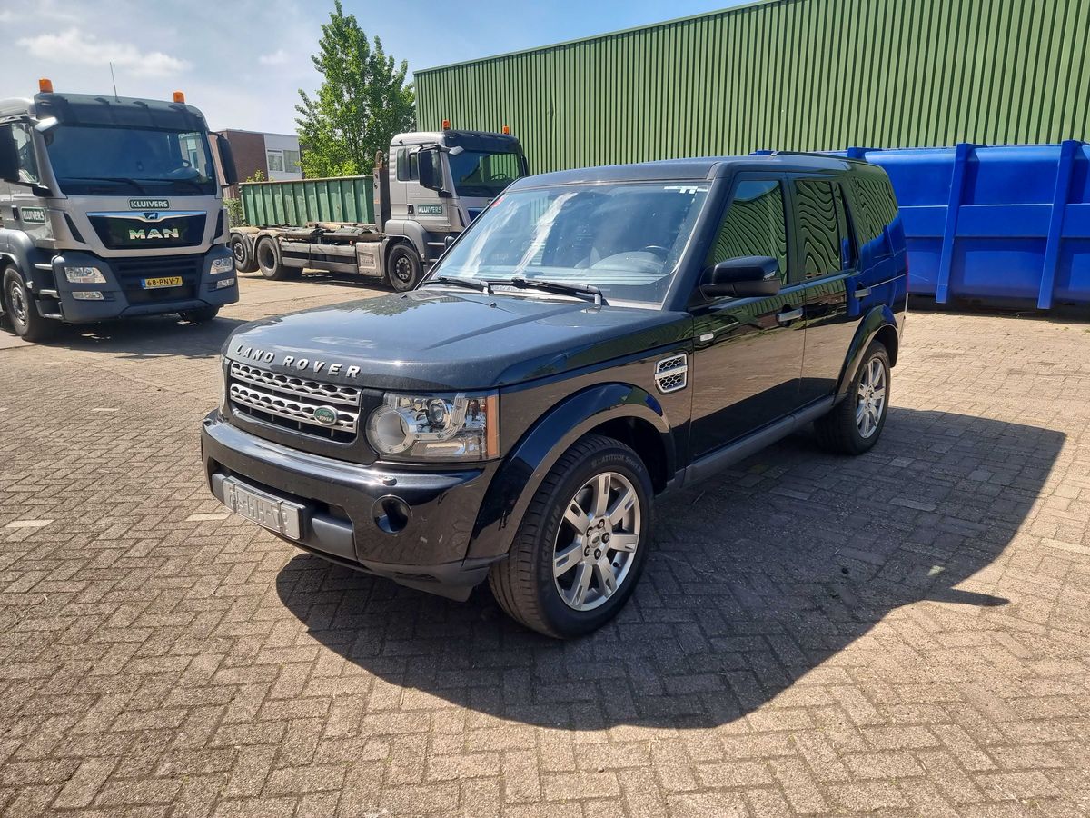 Land Rover 2011