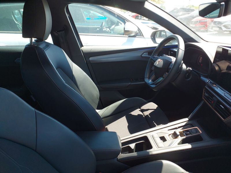 Cupra Leon 1.5 e-HYBRID — zdjęcie 9